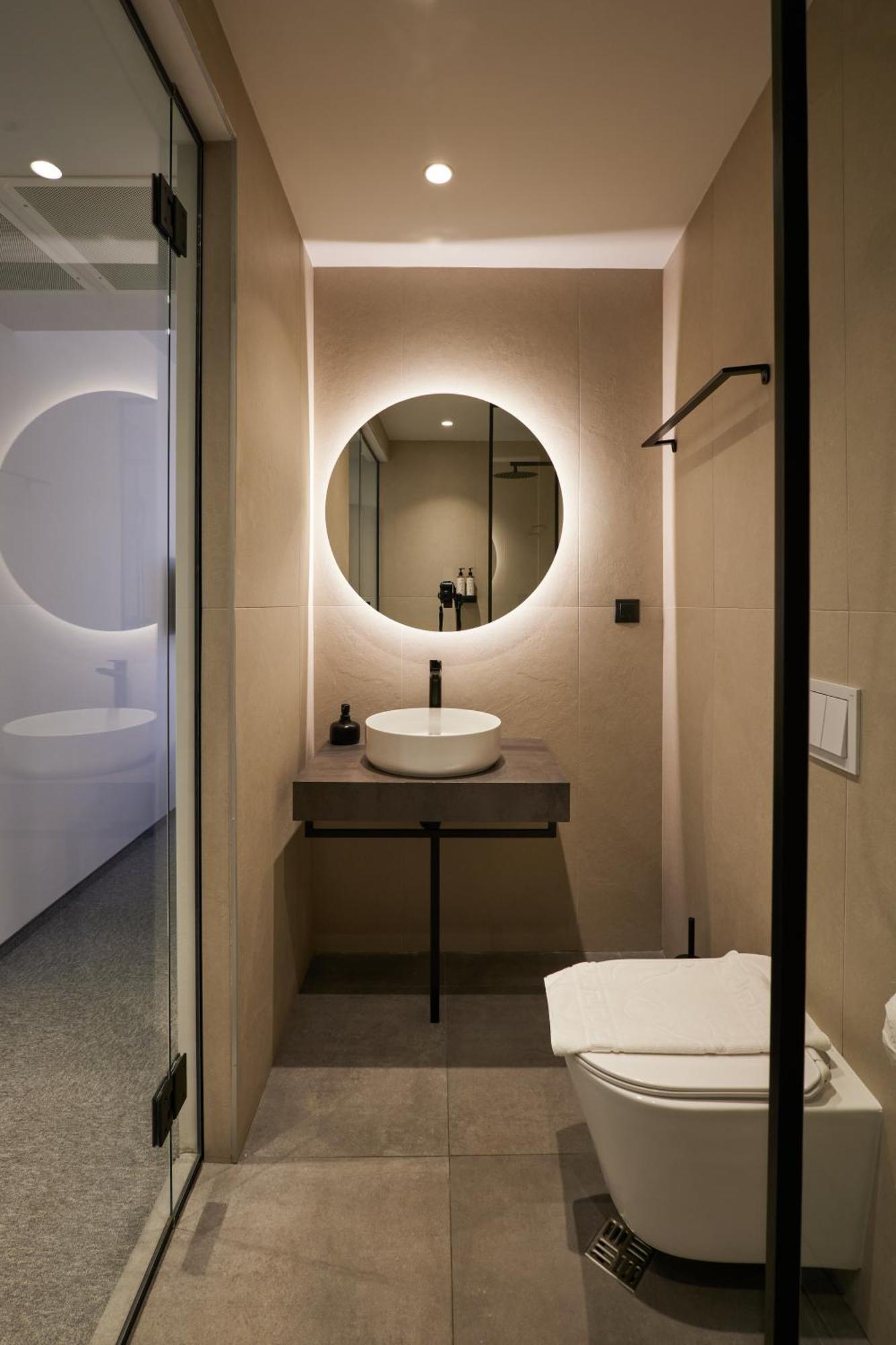 Bizarre Boutique Hotel Варна Экстерьер фото